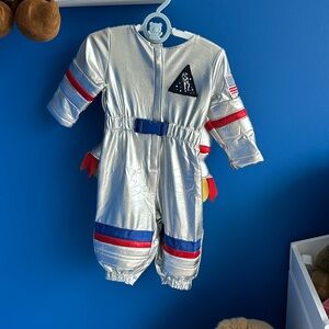 Pottery barn kids Spaceman baby costume